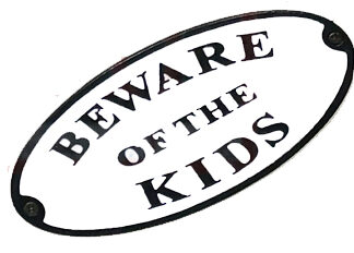 Cast Iron "BEWARE OF THE KIDS" Oval Sign Plaque Door Wall Fence Post Cafe Shop Pub Hotel Bar Work B/White Vintage Finish 175mm #3547