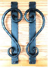 Anvil Door Pull Hand Forged Heart Scroll design on Plate Matt Black Finish Herrajes Castellanos Manillon 300mm #6203