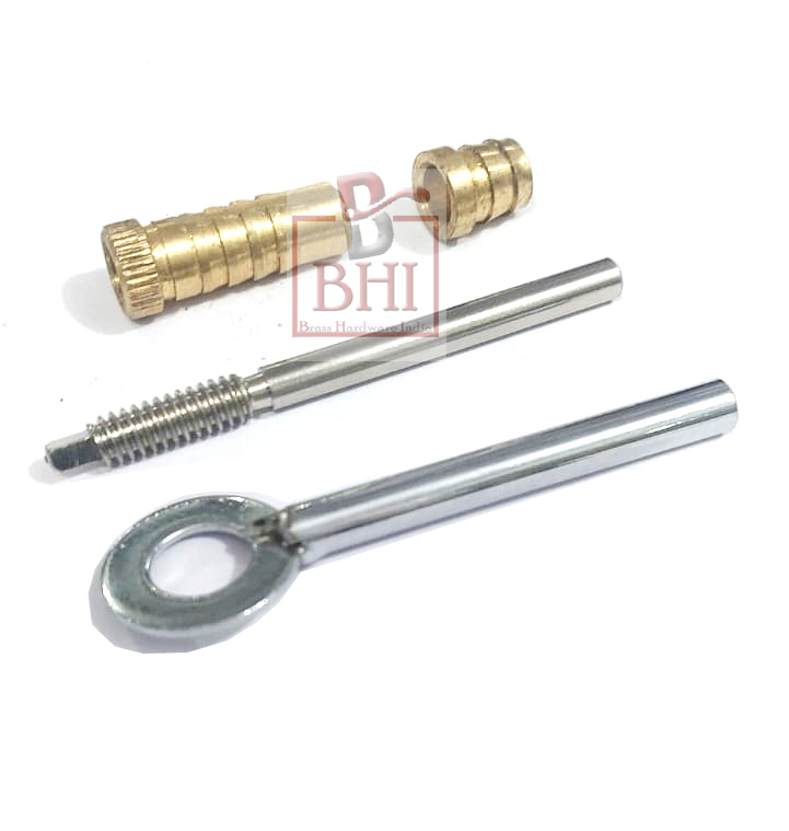 Brass Sash Lock With Key # 7116 - Image 4