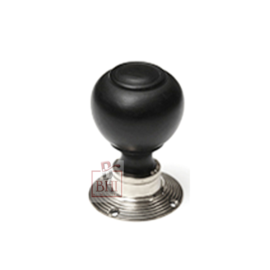 Beehive Reeded Door Knob On Flat Reeded Rose #7629