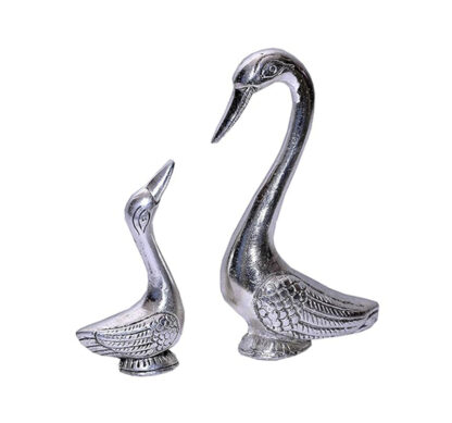 Romantic Silver Metal Swan Pair, Metal Set of Two Swan Love Birds Silver Couple Swan Kissing Figurine Standard Antique Finishing 220mm ,150mm #9075 - Image 6