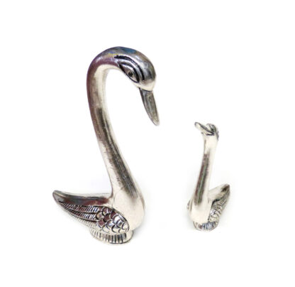 Aluminum Swan Pair #MD-172 - Image 5
