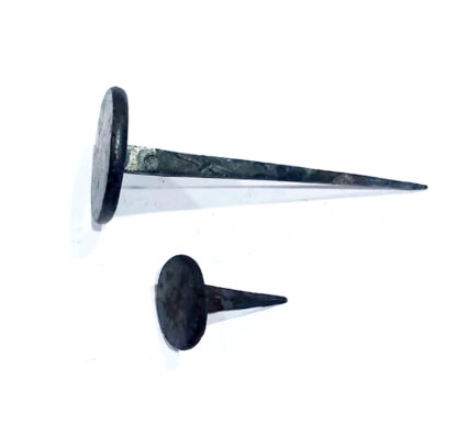 Hand Forged Iron Nail 20mm #8104 - Image 4