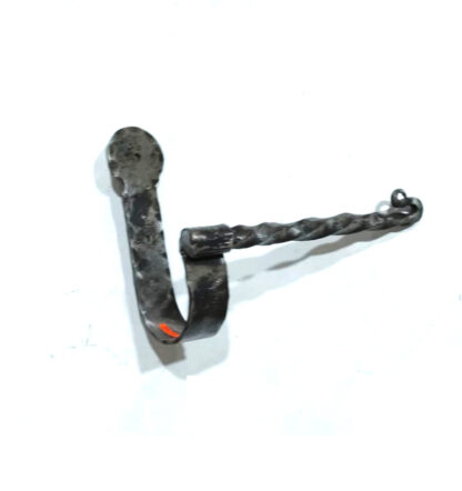 Forged Iron Metal Toilet Roll Holder for Bathroom Toilet Wall Mount Handmade Bathroom Lavatory Toilet Paper Holder Wall Mount Natural Lacquer Finish 165mm #8181